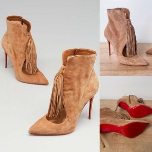 🤩✨Christian Louboutin Booties heels tassel